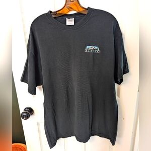 Simple black Alaska T-shirt, men's XL